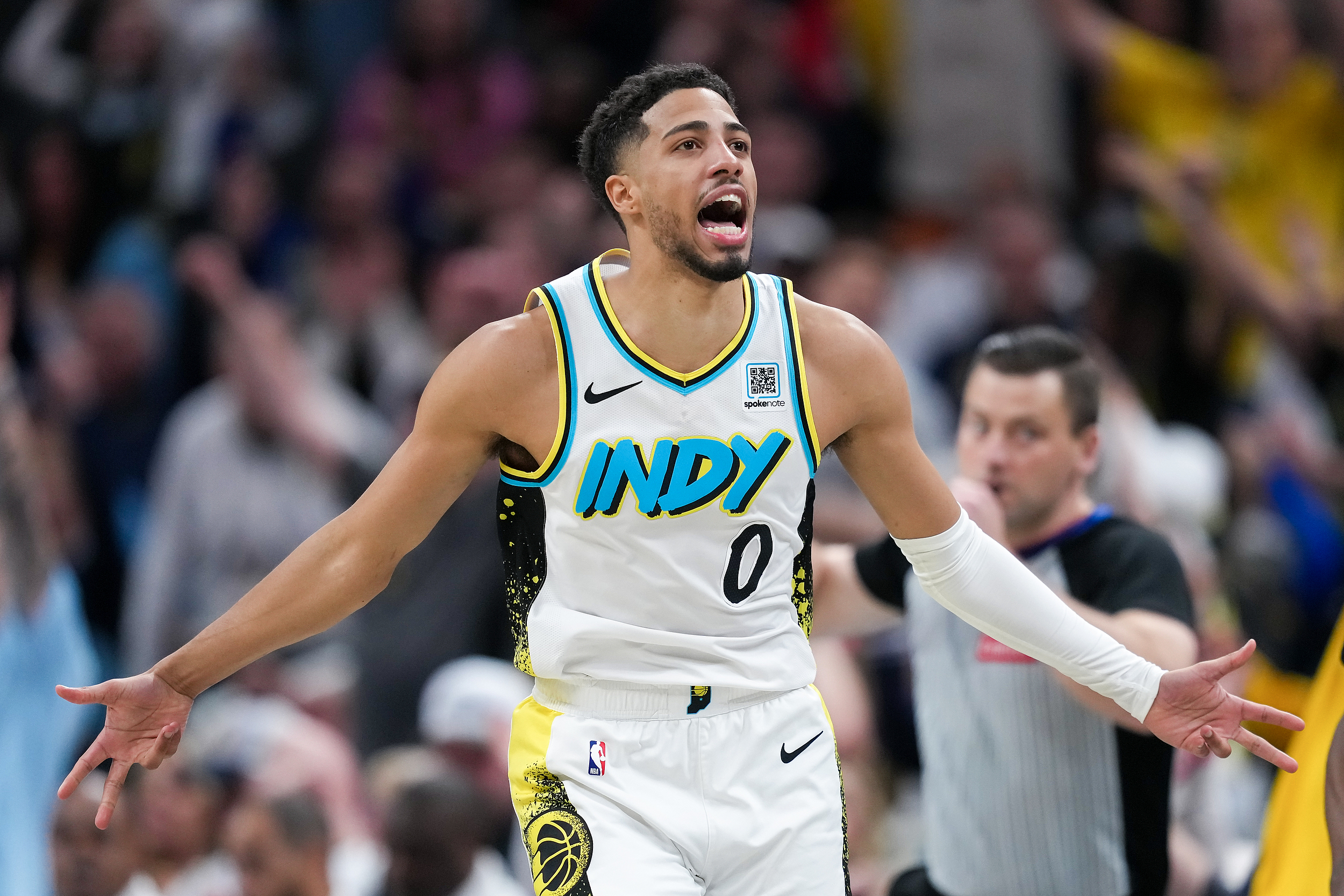 华体会官方网-🎤巴克利：步行者G6必须赢，如果打到G7他们会像本场一样再被痛击一顿